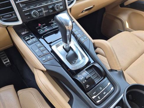 Used 2015 Porsche Cayenne S AWD/4WD image 16