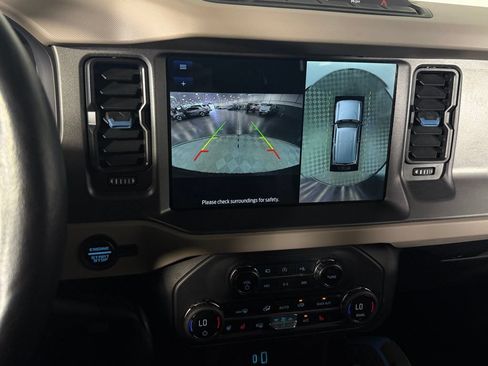 Used 2024 Ford Bronco Wildtrak AWD/4WD image 18