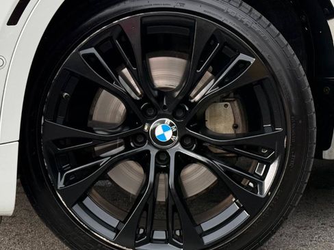 Used 2019 BMW X6 xDrive50i w/ M Sport Package AWD/4WD image 23
