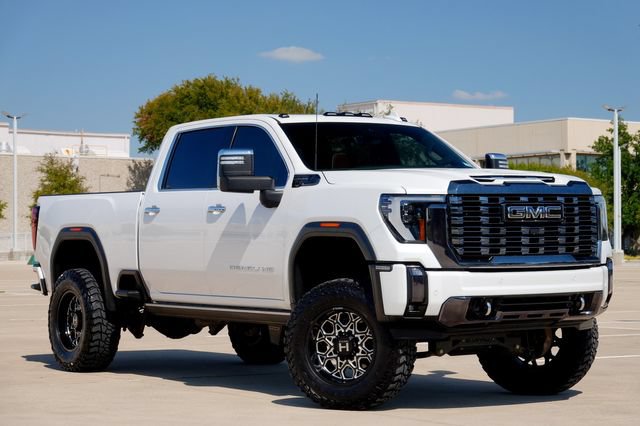 Used 2024 GMC Sierra 2500 Denali Ultimate w/ Max Trailering Package AWD/4WD image 1