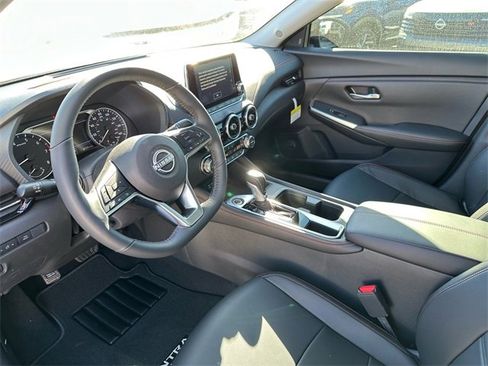 New 2025 Nissan Sentra SR w/ SR Premium Package image 15