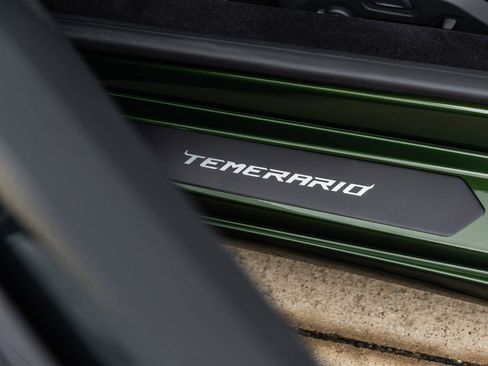 Used 2026 Lamborghini Temerario AWD/4WD image 35
