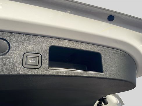 New 2026 GMC Terrain Elevation w/ Elevation Premium Package image 20