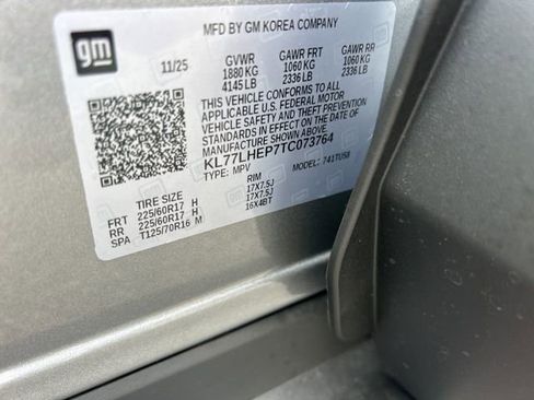 New 2026 Chevrolet Trax LT w/ Sunroof Package image 34