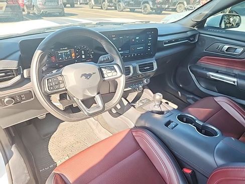 Used 2024 Ford Mustang GT Premium image 19