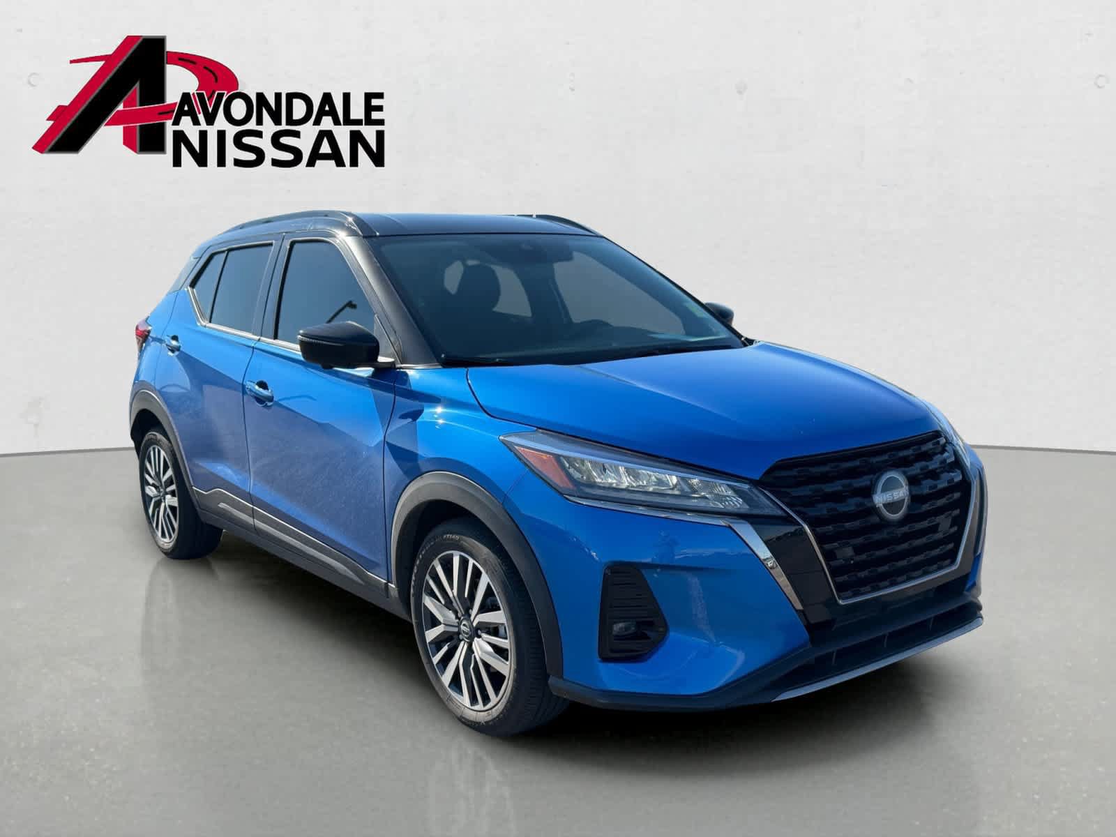 Used 2023 Nissan Kicks SR FWD image 5