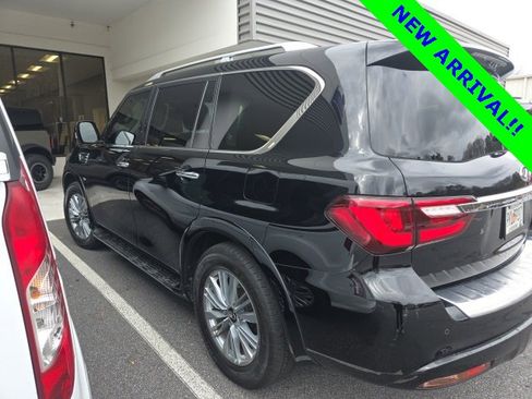 Used 2019 INFINITI QX80 Luxe image 3