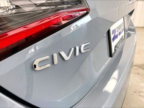 Certified 2023 Honda Civic Sport image 9