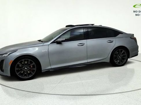 Used 2023 Cadillac CT5 V w/ Premium Package RWD image 3