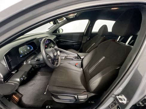 Used 2025 Hyundai Elantra Sport w/ Cargo Package FWD image 14