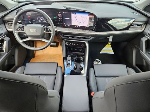 Used 2025 Audi Q5 Premium Plus image 18
