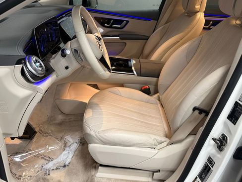 Used 2023 Mercedes-Benz EQS 450+ SUV image 21