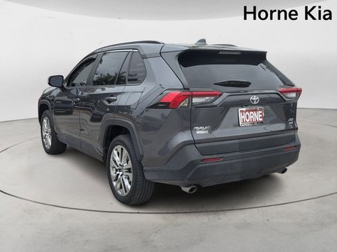 Used 2024 Toyota RAV4 XLE Premium image 5