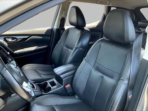 Used 2017 Nissan Rogue Sport SL image 20