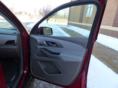 Used 2019 Chevrolet Traverse LT w/ LPO, Floor Liner Package image 44