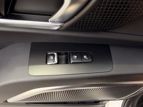 Used 2025 Kia Telluride SX Prestige AWD/4WD image 41