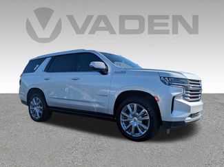 Used 2024 Chevrolet Tahoe High Country w/ Premium Package 2 video 3