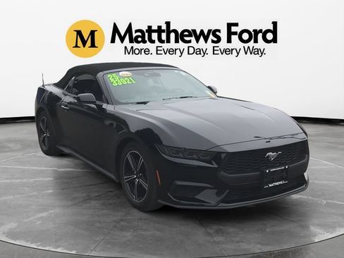 Certified 2025 Ford Mustang Premium RWD image 8