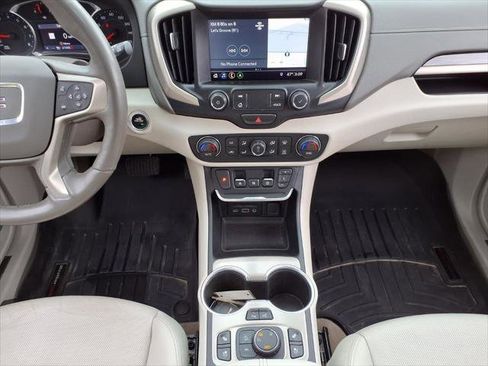 Used 2020 GMC Terrain Denali w/ Denali Premium Package AWD/4WD image 14