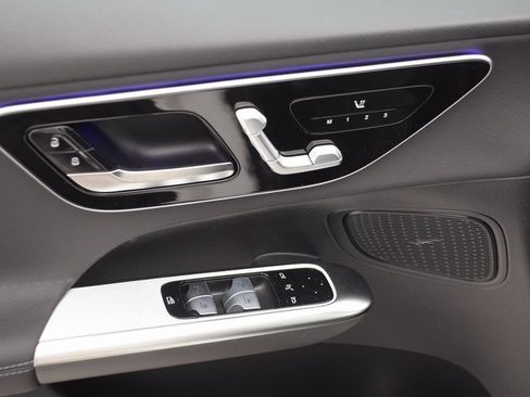 New 2026 Mercedes-Benz GLC 300 image 22