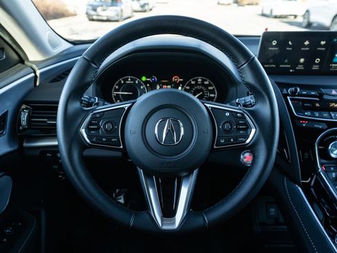 Certified 2025 Acura RDX w/ Technology Package image 22