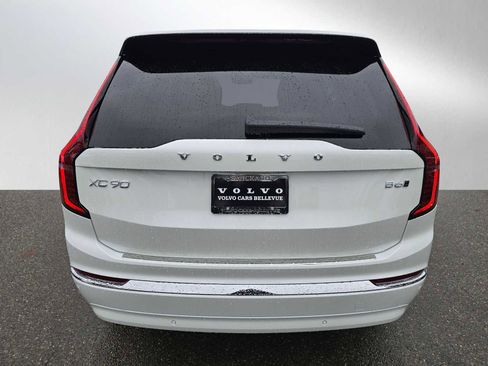 New 2026 Volvo XC90 B6 Plus w/ Protection Package Premier image 4