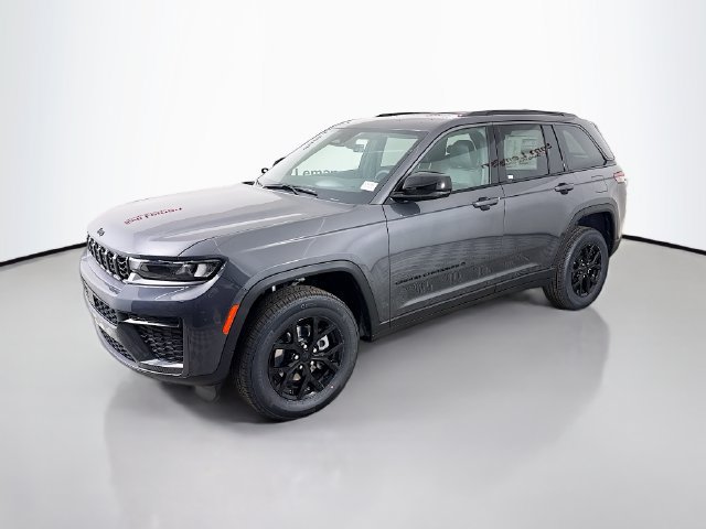 New 2026 Jeep Grand Cherokee Altitude AWD/4WD image 3