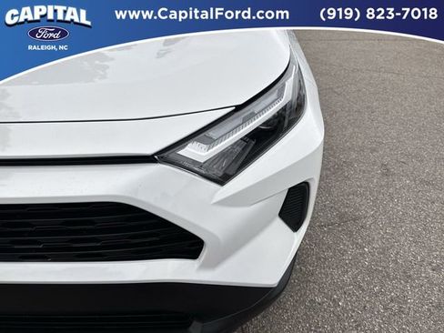 Used 2023 Toyota RAV4 XLE w/ Convenience Package image 11
