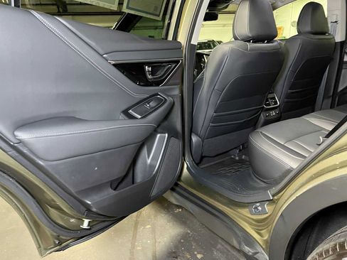 Used 2025 Subaru Outback Touring XT AWD/4WD image 19