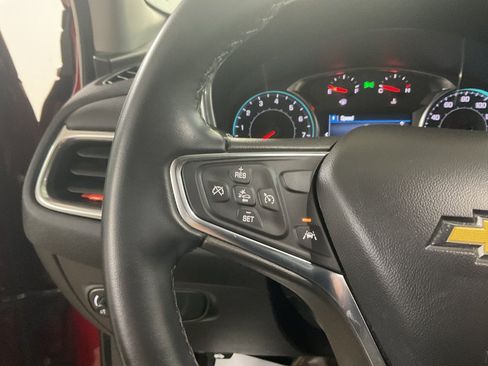 Used 2024 Chevrolet Equinox LT AWD/4WD image 12