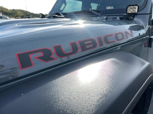 Used 2024 Jeep Wrangler Unlimited Rubicon image 10