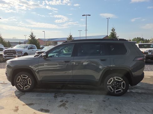 New 2026 Jeep Cherokee Limited AWD/4WD image 10