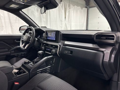 Used 2025 Toyota 4Runner SR5 image 64