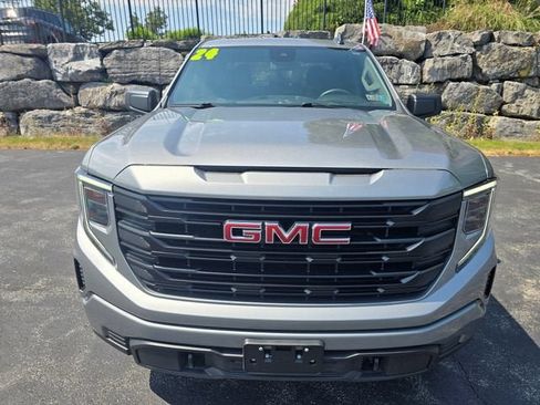 Used 2024 GMC Sierra 1500 Pro w/ Graphite Edition AWD/4WD image 9