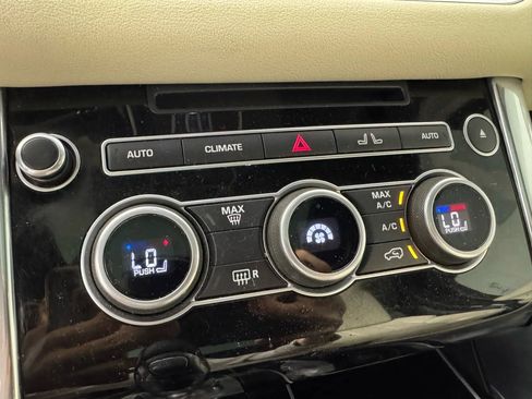 Used 2017 Land Rover Range Rover Sport HSE image 21