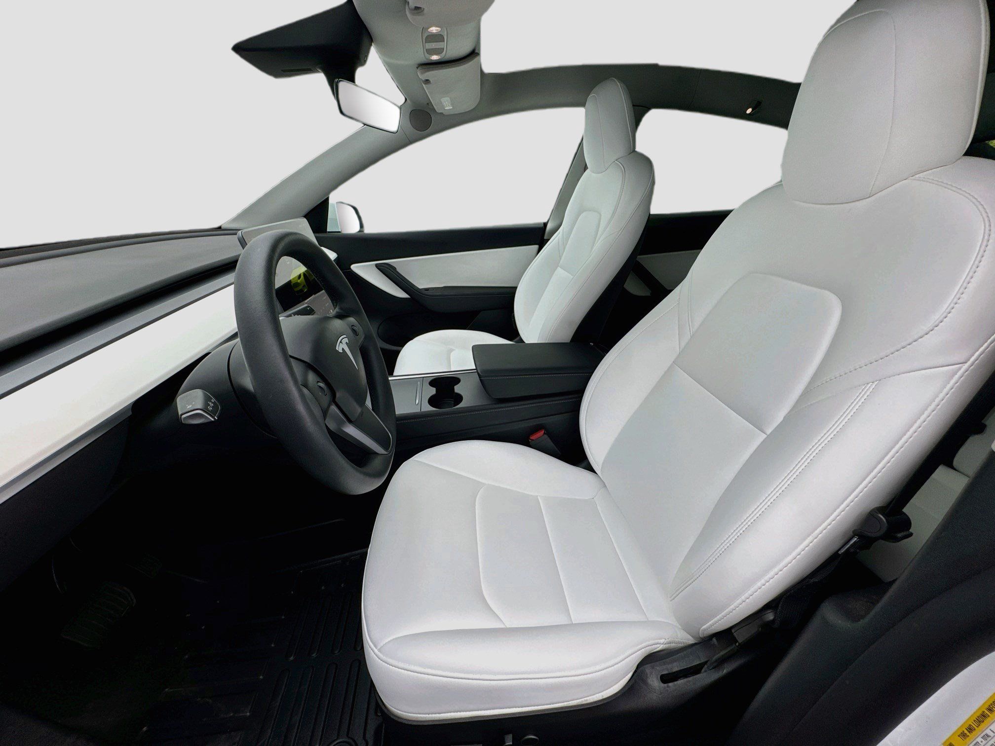 Used 2022 Tesla Model Y Long Range AWD/4WD image 13