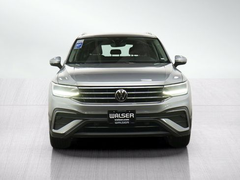 Used 2022 Volkswagen Tiguan SE AWD/4WD image 8
