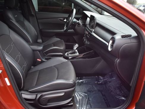 Used 2021 Kia Forte GT-Line w/ GT-Line Premium Package FWD image 39