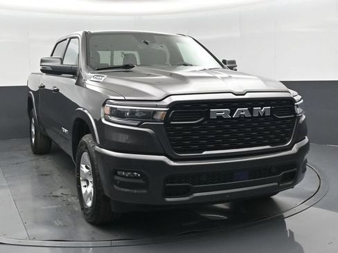 New 2026 RAM 1500 4x4 Crew Cab image 27