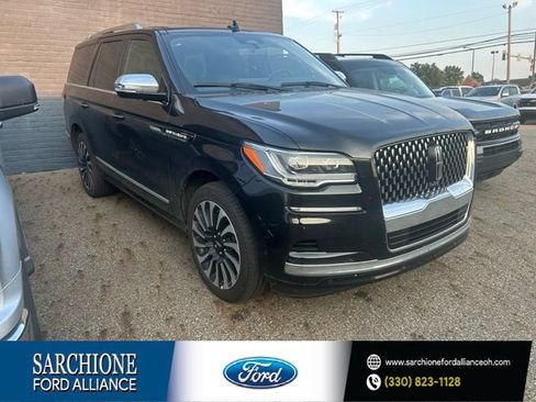 Used 2023 Lincoln Navigator Black Label AWD/4WD image 1