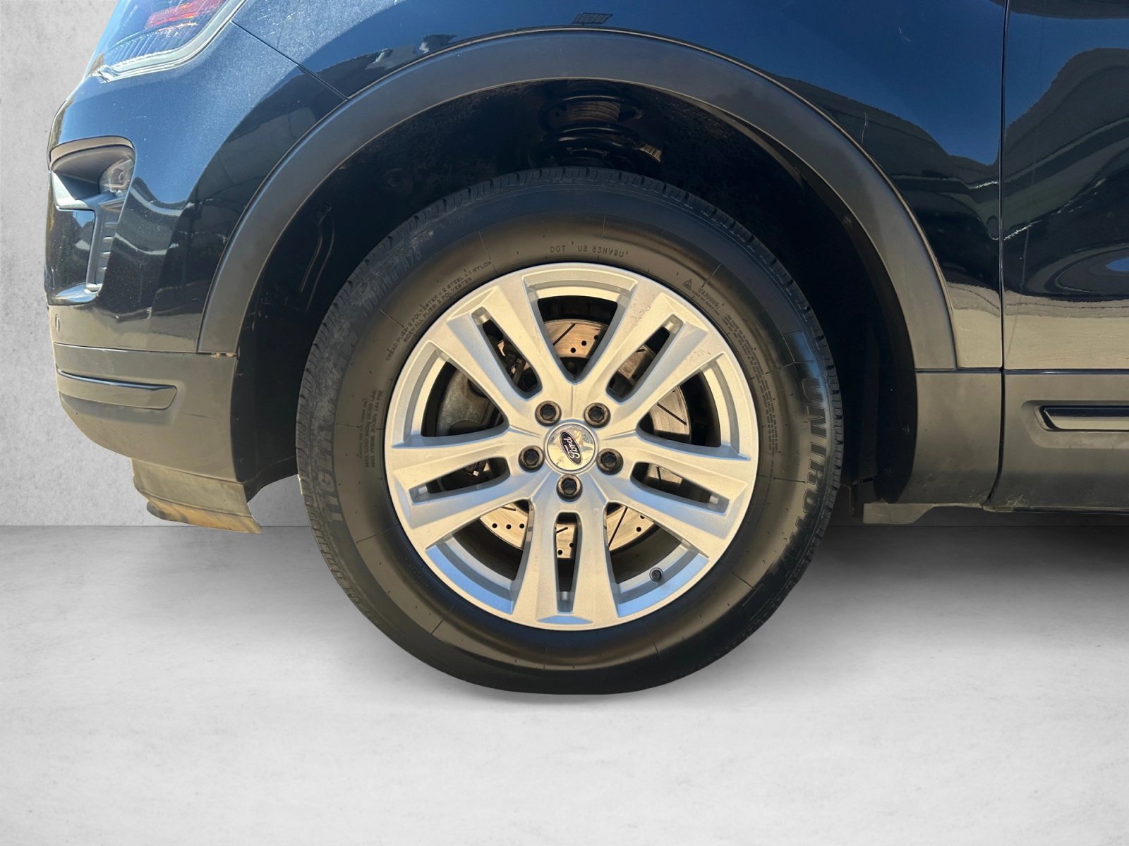 Certified 2018 Ford Explorer Sport AWD/4WD image 9