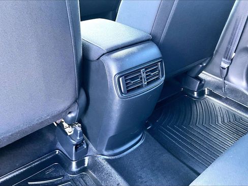 Used 2021 Honda CR-V Special Edition image 10