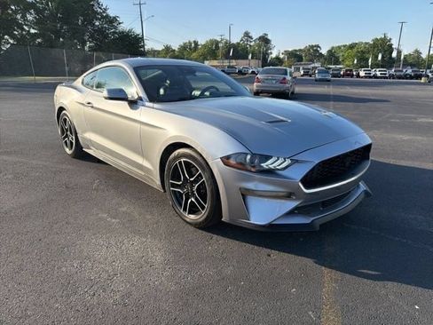 Used 2021 Ford Mustang Premium RWD image 5