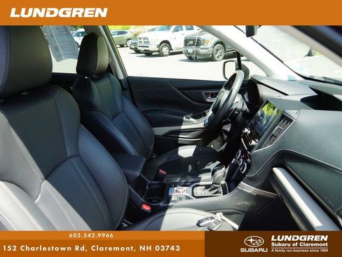 Used 2023 Subaru Forester Limited AWD/4WD image 9