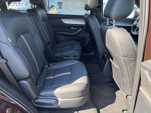 New 2025 MAZDA CX-90 Plug-In Hybrid w/ Premium Plus AWD/4WD image 29