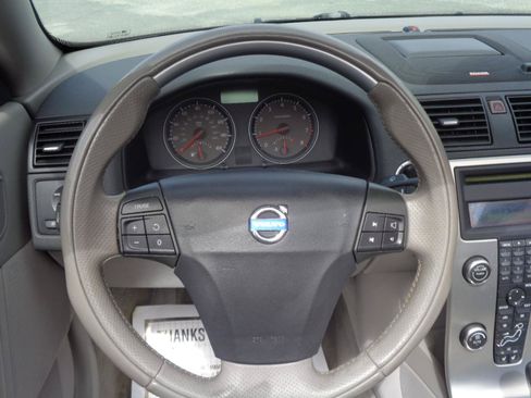 Used 2007 Volvo C70 T5 FWD image 25