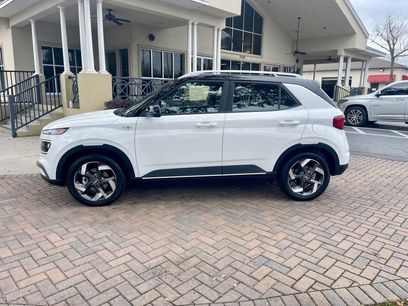 Used 2025 Hyundai Venue Limited