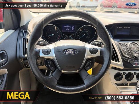 Used 2013 Ford Focus SE FWD image 22