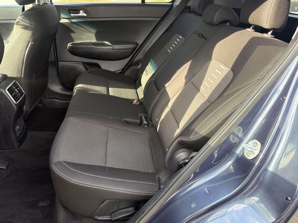 Used 2018 Kia Sportage LX FWD image 33