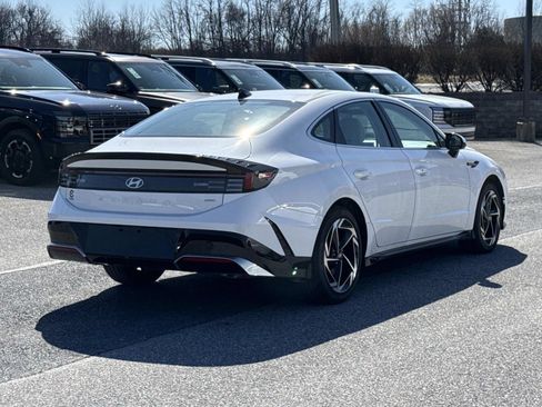 New 2026 Hyundai Sonata SEL AWD/4WD image 12